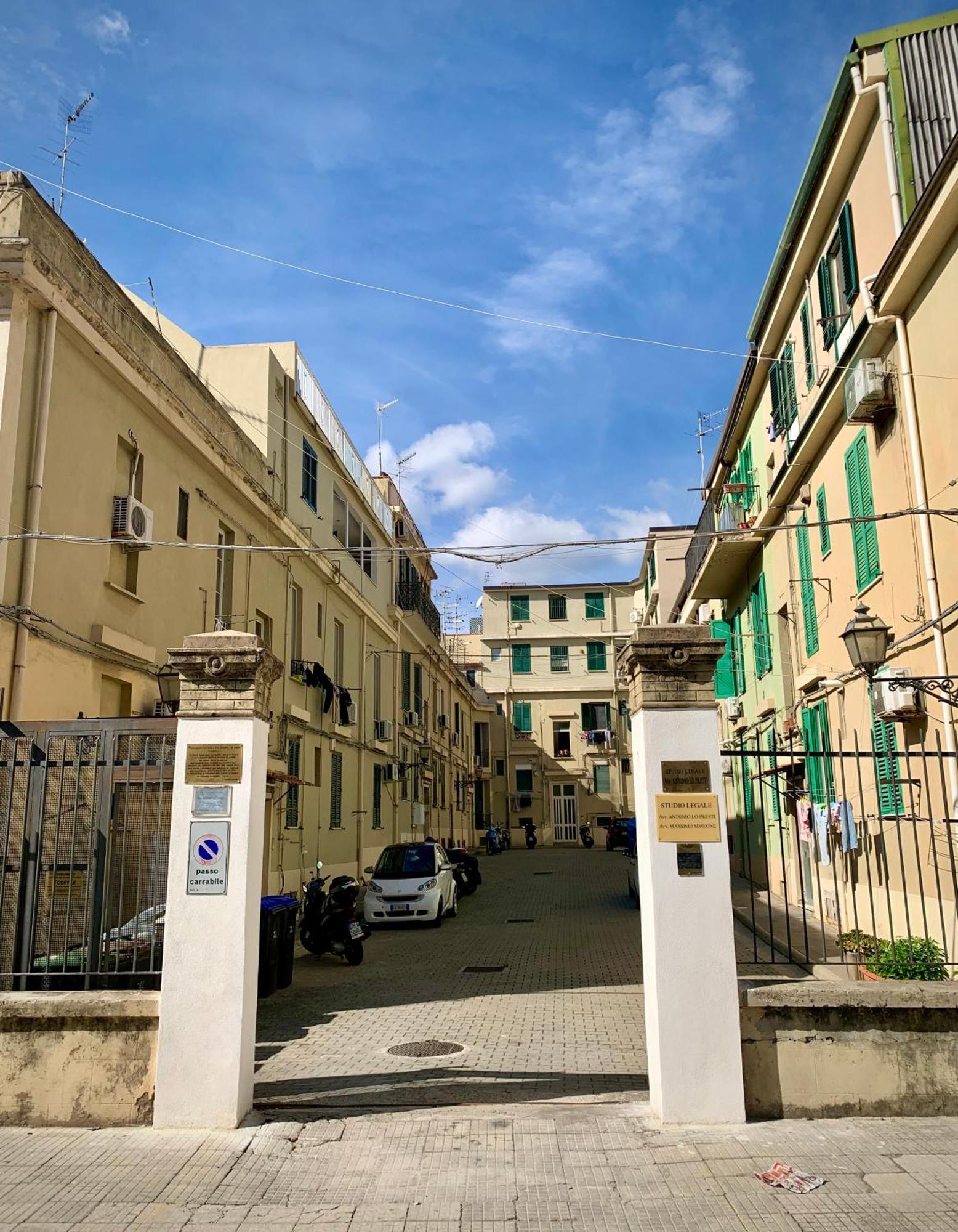 Appartamento Nel Cuore Di Mesina Exterior foto